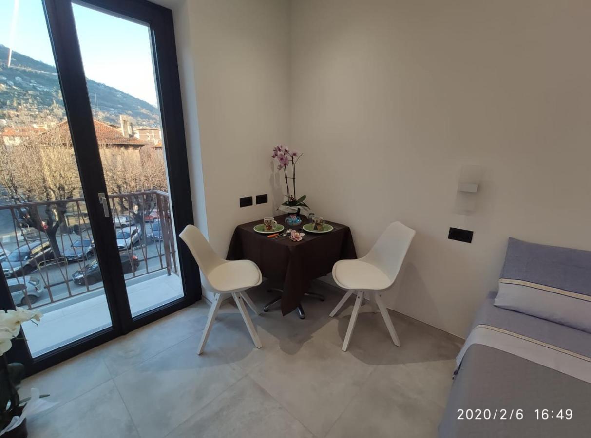 Shared Bathroom - Myaostaproject Homestay Aosta